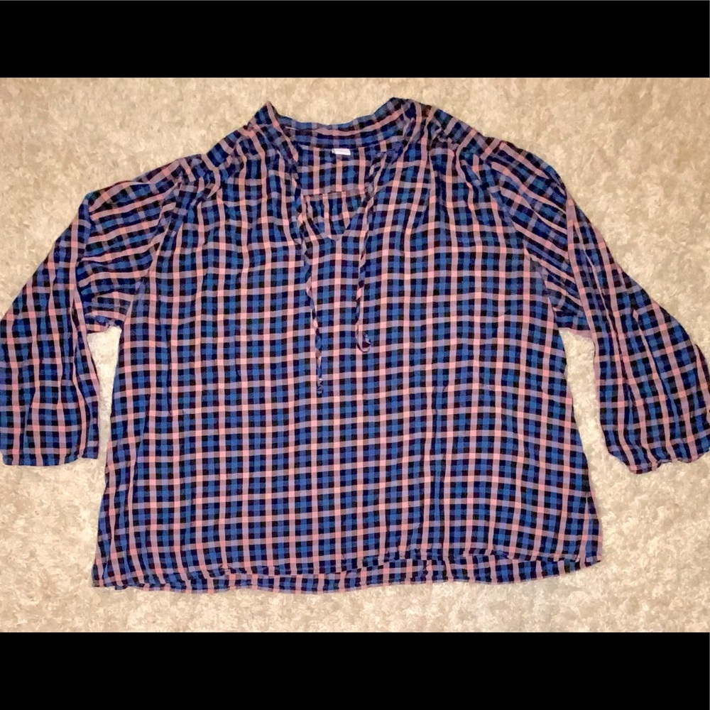 Old Navy top